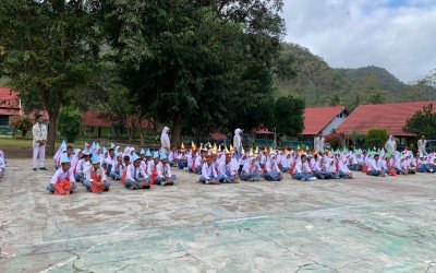 Kegiatan Masa Pengenalan Lingkungan Sekolah (MPLS) SMA NEGERI 1 KEMPO